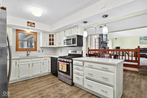 1142 Alydar Circle Indianapolis IN 46217
