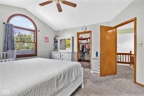 1142 Alydar Circle Indianapolis IN 46217