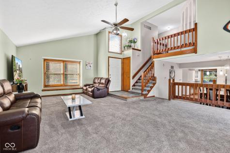 1142 Alydar Circle Indianapolis IN 46217