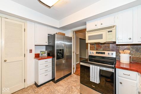 4020 E 71st Street Indianapolis IN 46220