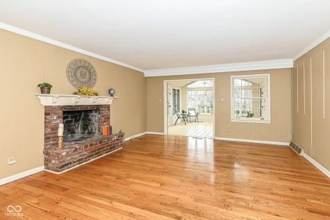 4020 E 71st Street Indianapolis IN 46220