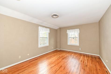 4020 E 71st Street Indianapolis IN 46220