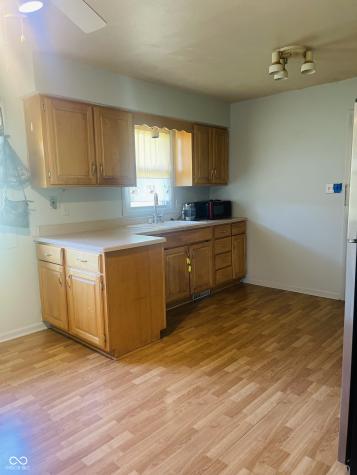 2416 Radcliffe Avenue Indianapolis IN 46227