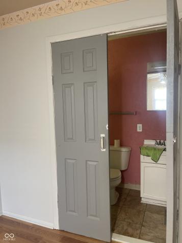 2416 Radcliffe Avenue Indianapolis IN 46227