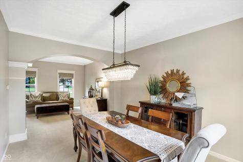 9094 Iris Lane Zionsville IN 46077