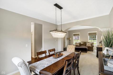 9094 Iris Lane Zionsville IN 46077