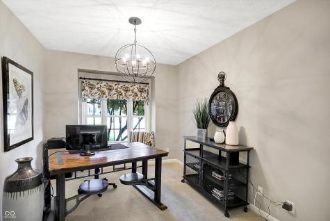9094 Iris Lane Zionsville IN 46077