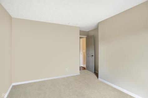 9094 Iris Lane Zionsville IN 46077