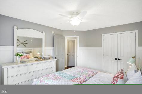 9094 Iris Lane Zionsville IN 46077