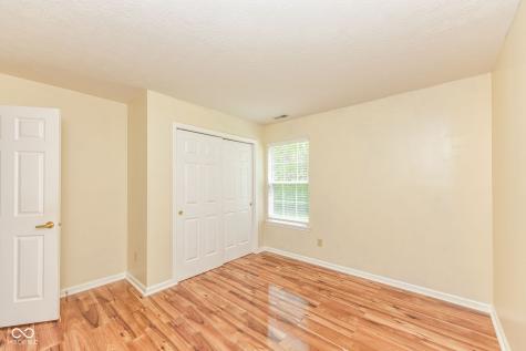 5831 Brobeck Lane Indianapolis IN 46254