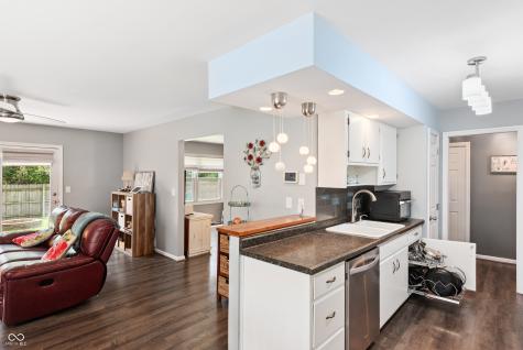 3519 25th Street Columbus IN 47203