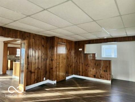 4953 Ford Street Speedway IN 46224
