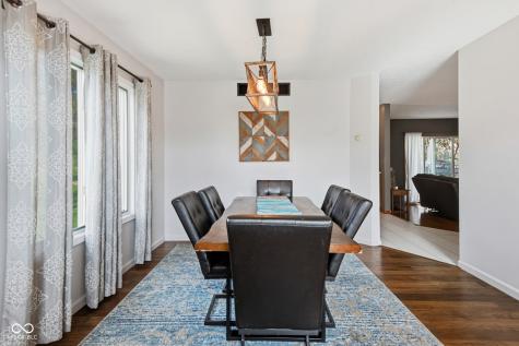 6036 Chinkapin Drive Columbus IN 47201