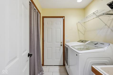 6036 Chinkapin Drive Columbus IN 47201