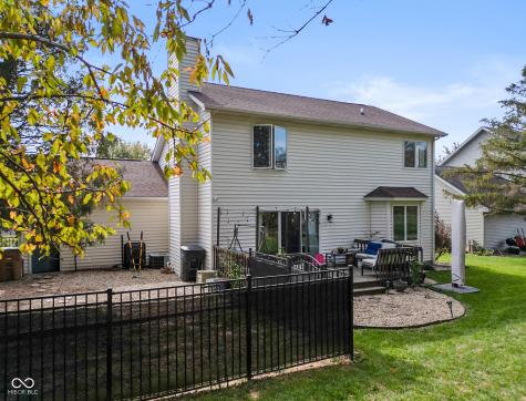 6036 Chinkapin Drive Columbus IN 47201