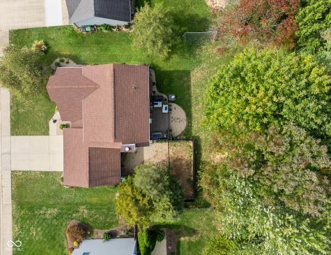 6036 Chinkapin Drive Columbus IN 47201