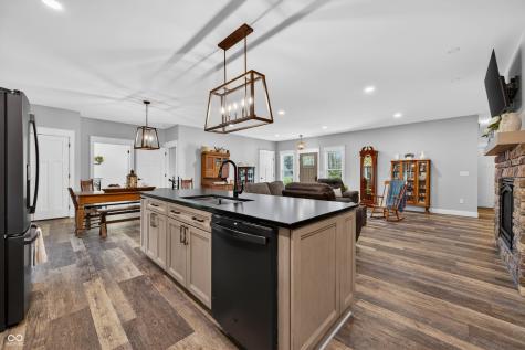 5980 Pine Tree Lane Morgantown IN 46160