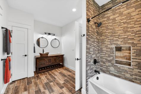 5980 Pine Tree Lane Morgantown IN 46160