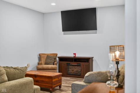 5980 Pine Tree Lane Morgantown IN 46160