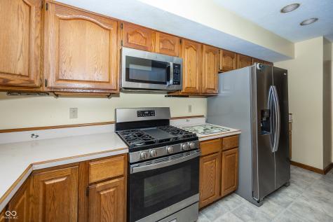 7448 W 100 North Greenfield IN 46140