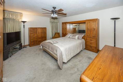 7448 W 100 North Greenfield IN 46140