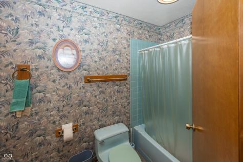 7448 W 100 North Greenfield IN 46140