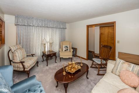 7448 W 100 North Greenfield IN 46140