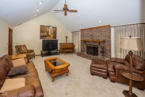 7448 W 100 North Greenfield IN 46140