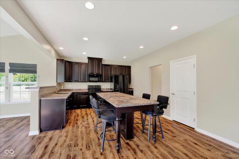 2859 Holiday Way Greenwood IN 46143