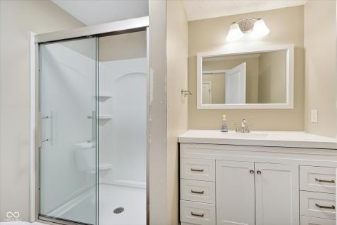 2859 Holiday Way Greenwood IN 46143