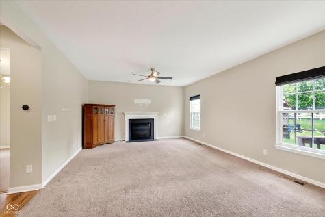 2859 Holiday Way Greenwood IN 46143