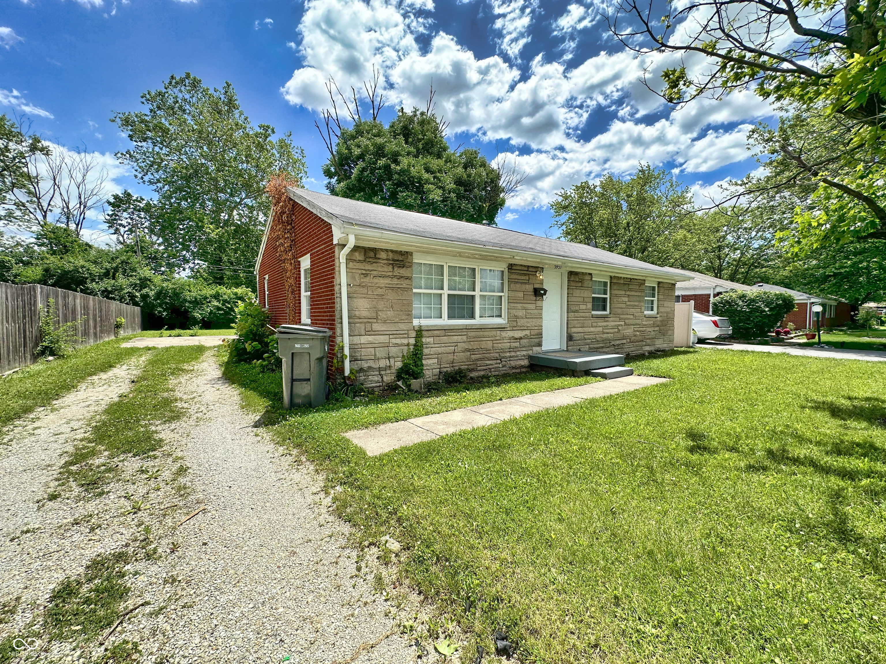 3931 N Bolton Avenue Indianapolis IN 46226