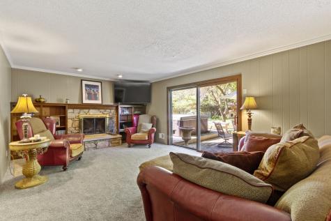 380 Patricia Court Carmel IN 46033