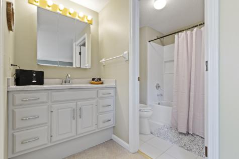 380 Patricia Court Carmel IN 46033