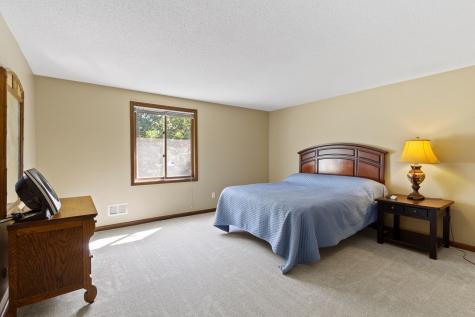 380 Patricia Court Carmel IN 46033