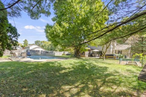 380 Patricia Court Carmel IN 46033