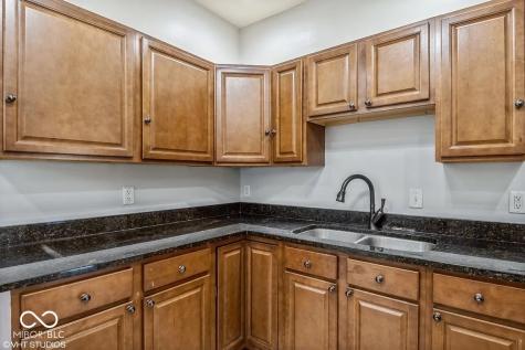 537 E 33rd Street Indianapolis IN 46205