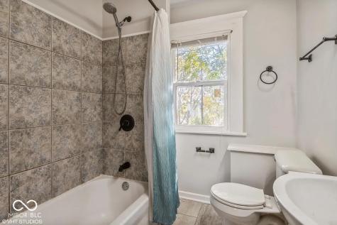537 E 33rd Street Indianapolis IN 46205