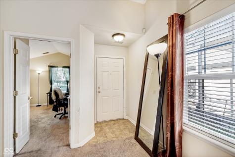 5182 Pin Oak Drive Indianapolis IN 46254