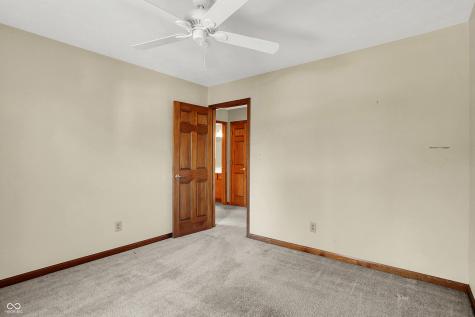 1498 Macintosh Court Avon IN 46123