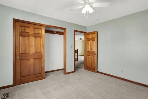 1498 Macintosh Court Avon IN 46123