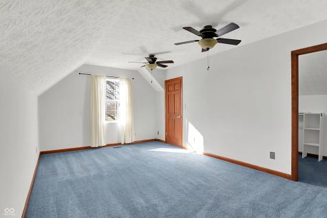 1498 Macintosh Court Avon IN 46123