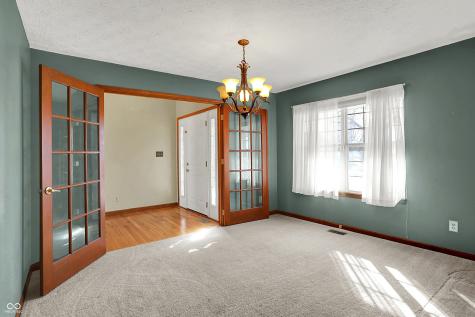 1498 Macintosh Court Avon IN 46123