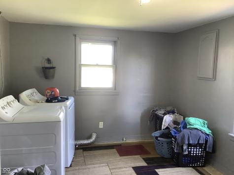 729 Glendale Drive Columbus IN 47201