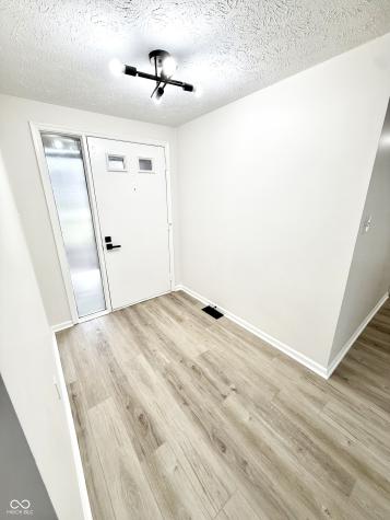 11303 Hartford Lane Fishers IN 46038