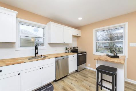 2737 Sangster Avenue Indianapolis IN 46218