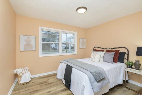 2737 Sangster Avenue Indianapolis IN 46218