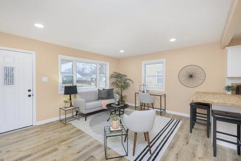 2737 Sangster Avenue Indianapolis IN 46218
