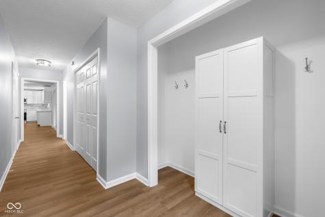 1127 Junco Drive Columbus IN 47203