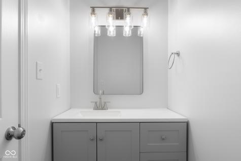 1127 Junco Drive Columbus IN 47203